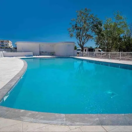 T2 Neuf + Piscine, 5 Mn A Pied Des Plages Serignan Exterior photo