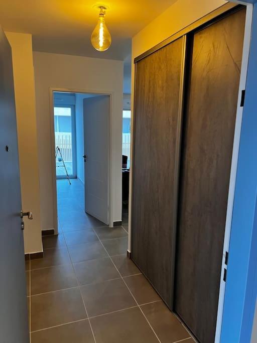 Apartment T2 Neuf + Piscine, 5 Mn A Pied Des Plages
